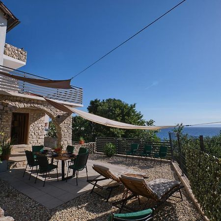 Vila Kuca Za Odmor Baya Stara Baška Exteriér fotografie