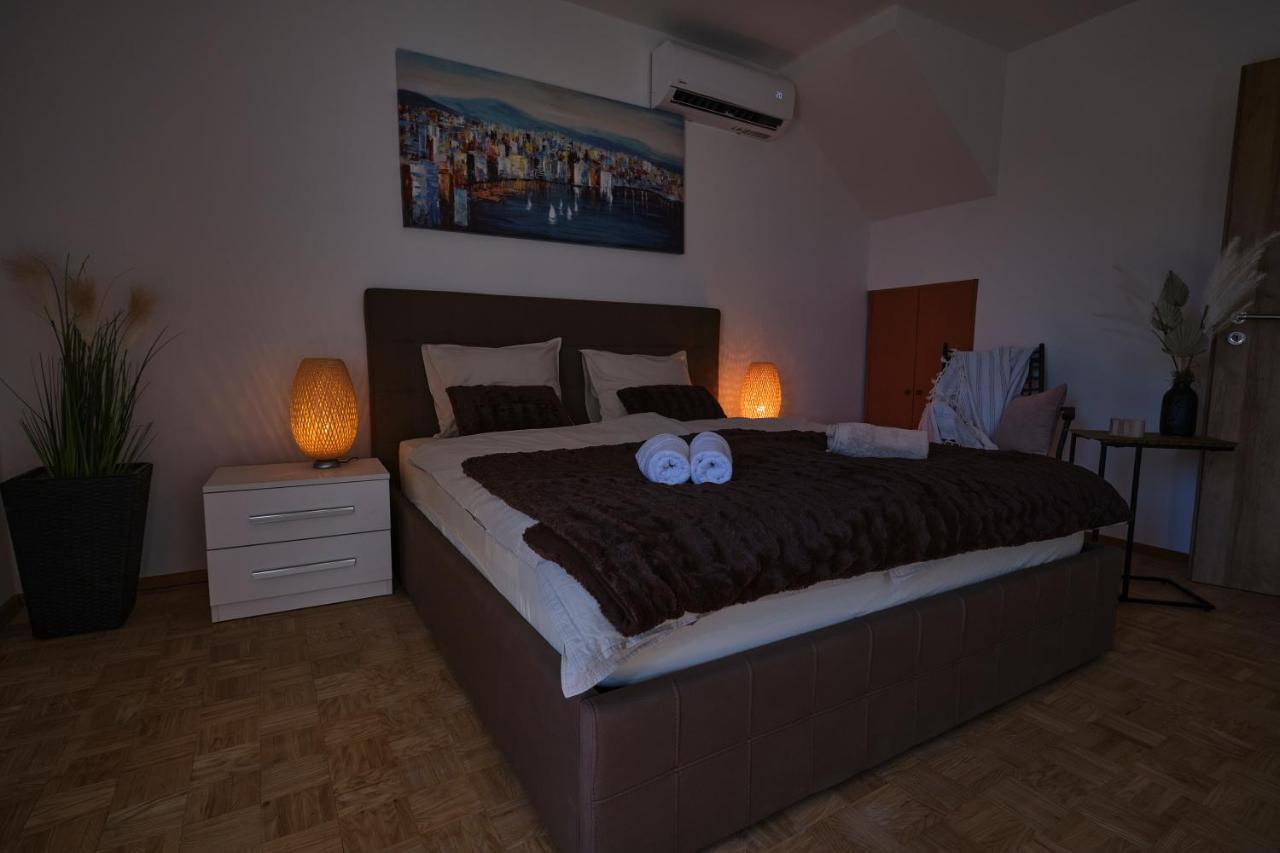 Vila Kuca Za Odmor Baya Stara Baška Exteriér fotografie