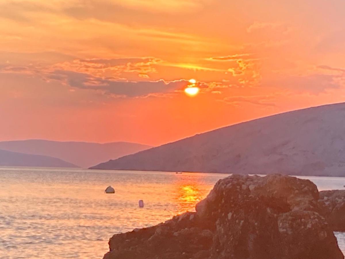 Vila Kuca Za Odmor Baya Stara Baška Exteriér fotografie