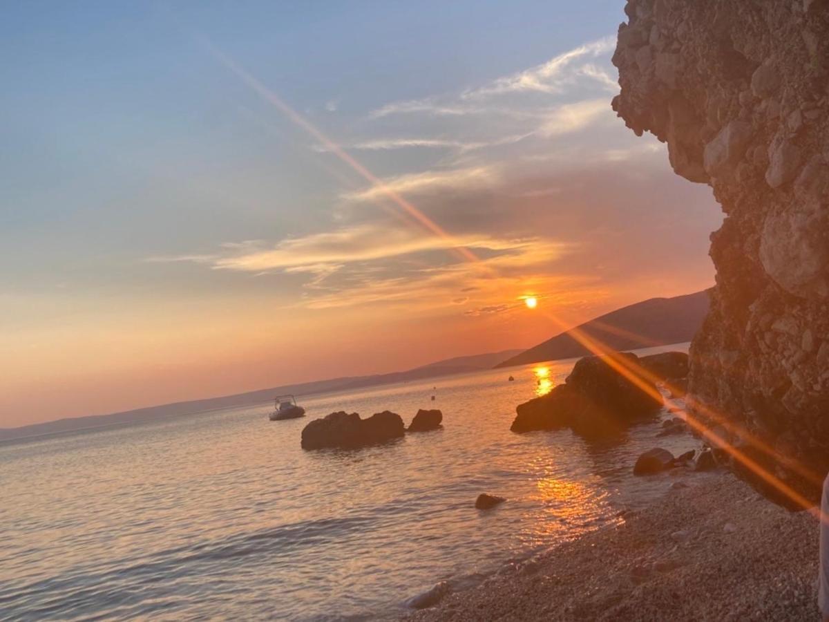 Vila Kuca Za Odmor Baya Stara Baška Exteriér fotografie