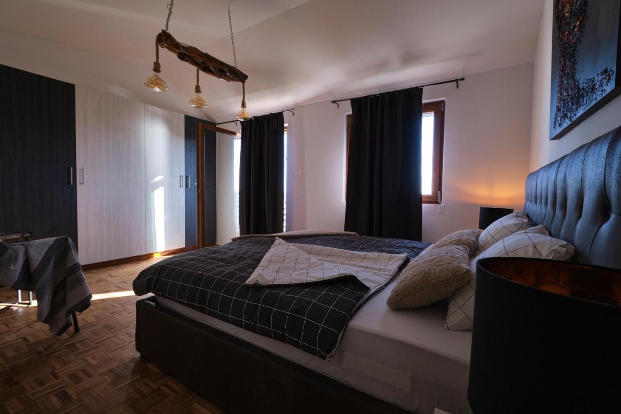 Vila Kuca Za Odmor Baya Stara Baška Exteriér fotografie