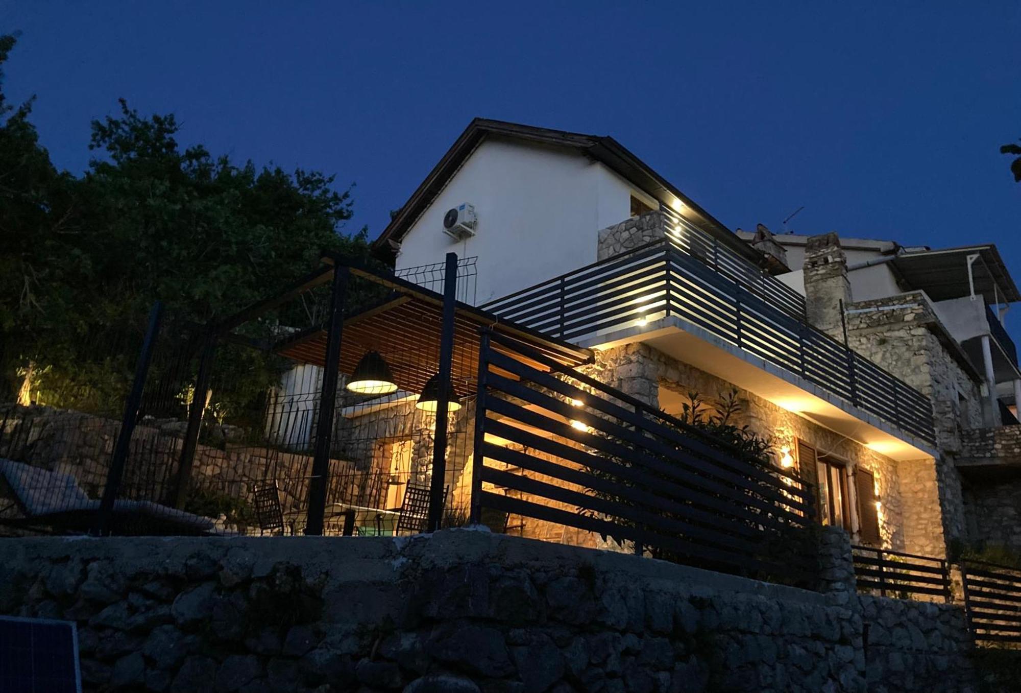 Vila Kuca Za Odmor Baya Stara Baška Exteriér fotografie